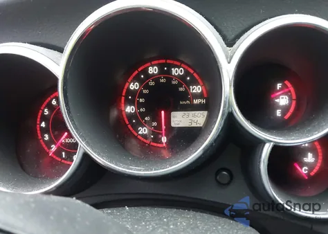 2005 Pontiac Vibe из США, поврежденный, VIN 5Y2SL63845Z438723